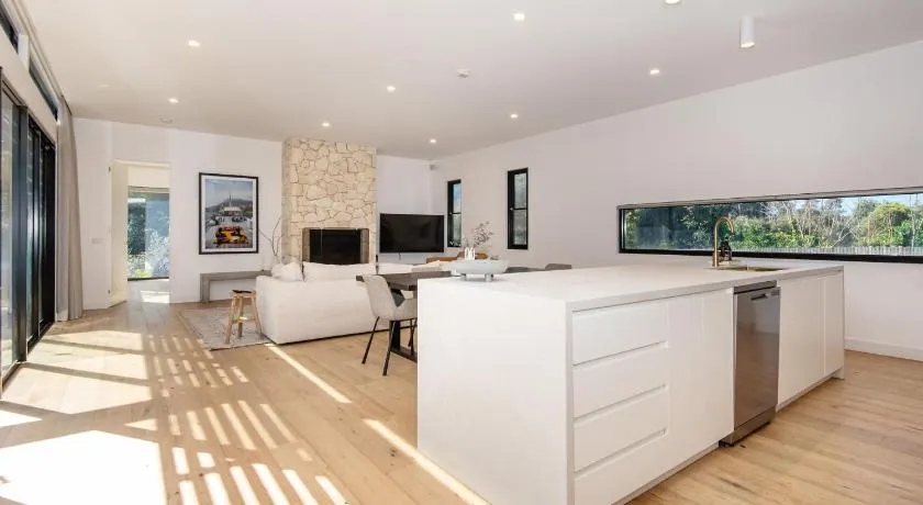 Lexicon House with Pool in Blairgowrie - Image 1