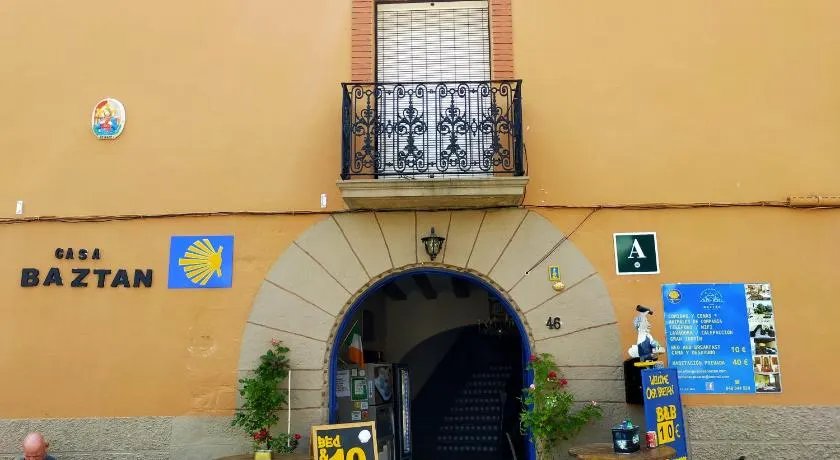 ALBERGUE CASA BAZTAN - Image 1