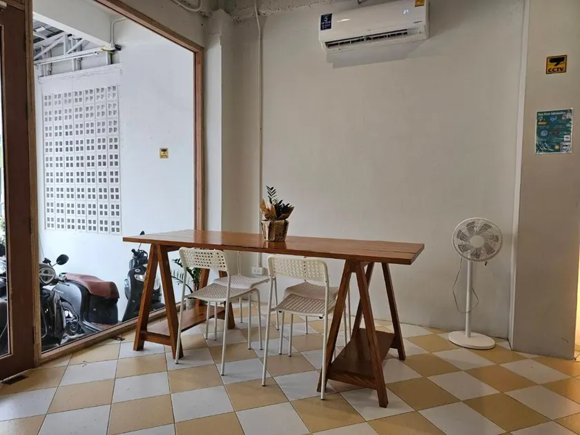 Haonorn Hostel - Image 1