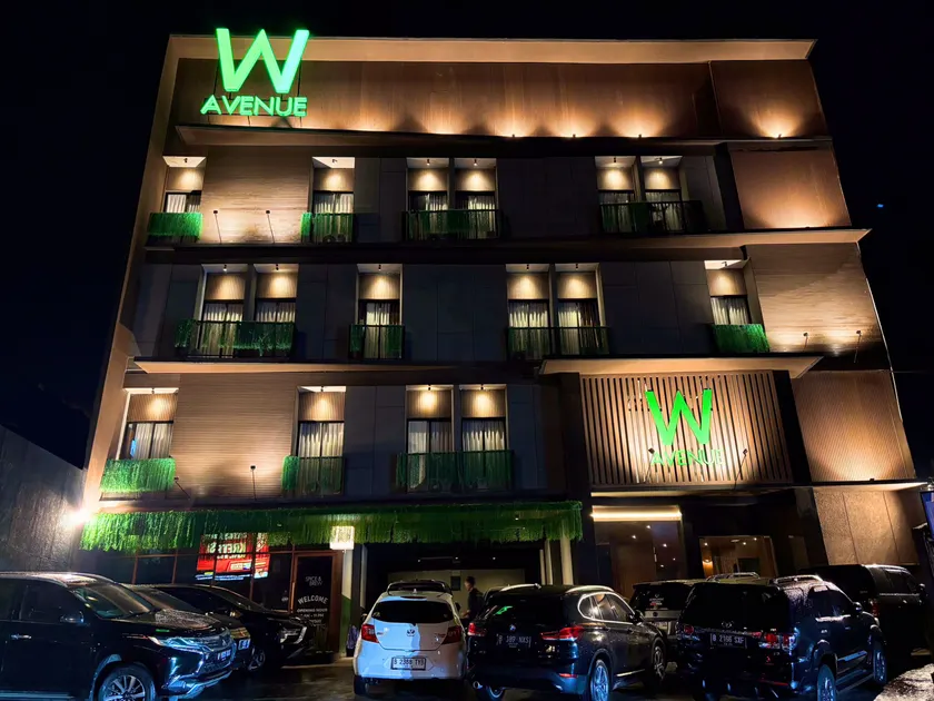 The W Avenue - Image 1