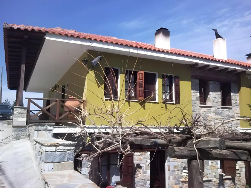 Dimosthenis Karastamatis Rooms - Image 1