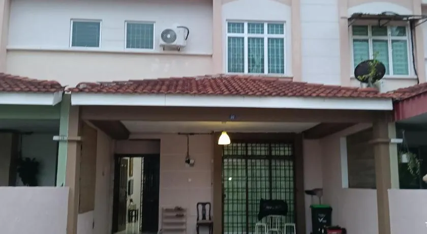 Homestay Laman 57 - Image 1