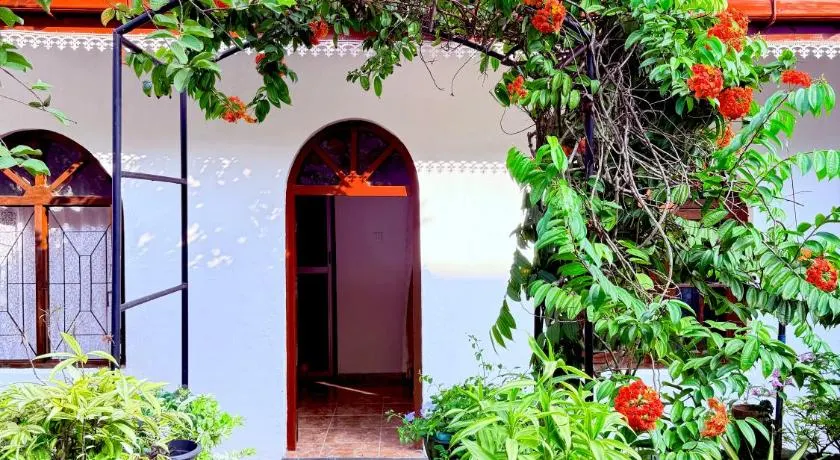 Garden Cottage Homestay BB - Image 1