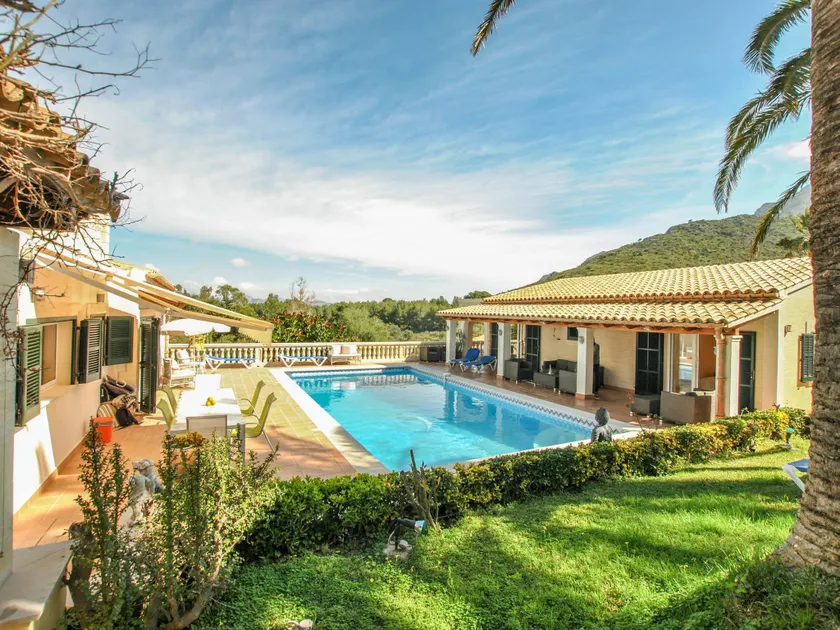 luxury 10 person villa with private pool and sea view over the bay of Pollensa - Image 1