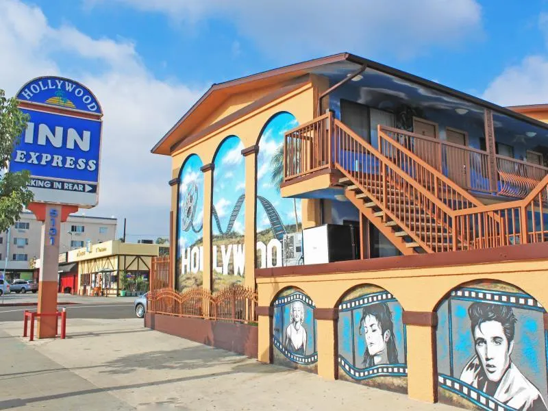 Hollywood Inn Express North - Image 1