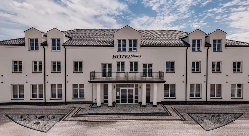 Hotel Słowik - Image 1