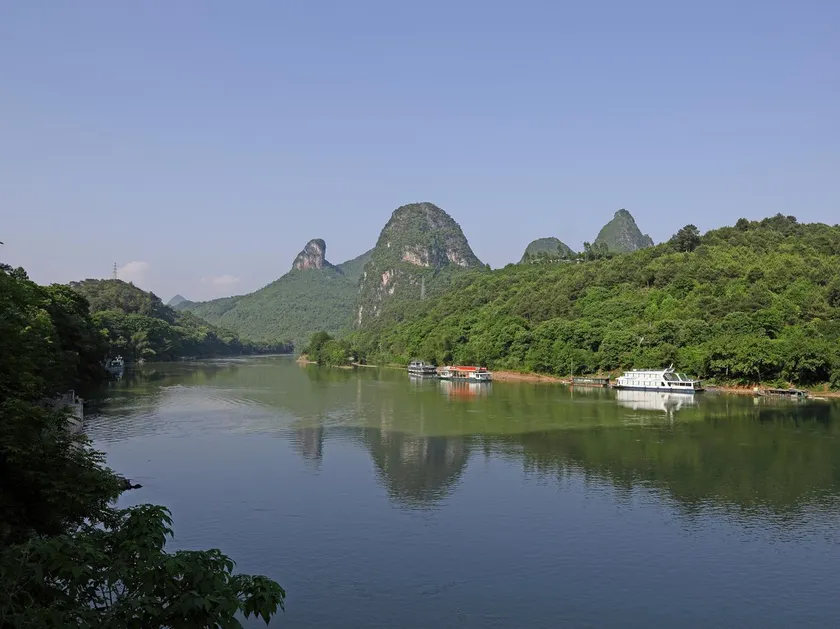 Yangshuo CTN Cabins Retreat Hotel - Image 1