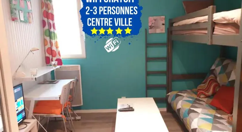 Studio Simplicien *Cosy* plein centre ville de Poitiers *TV* Wifi *Café* - Image 1