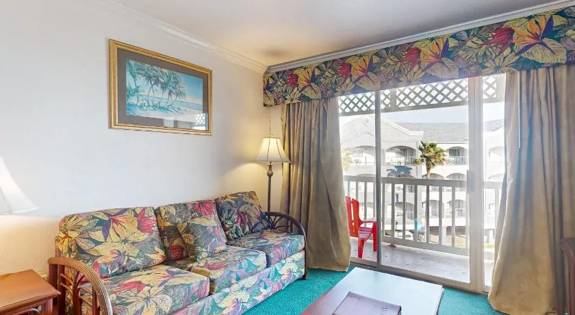 Victorian Condos Barefoot Beach Haven - Image 1