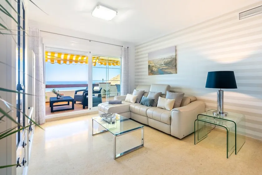 Neptuno Málaga Apartamento de Lujo - Image 1