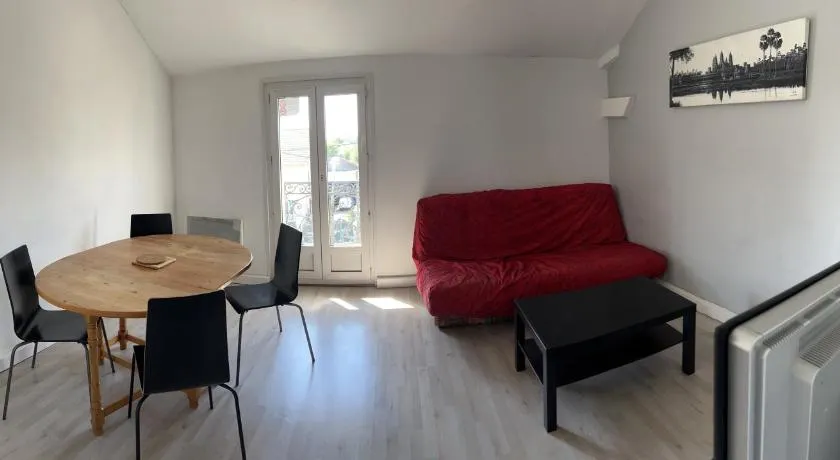 Appartement simple sur Argenteuil, proche Paris - Image 1