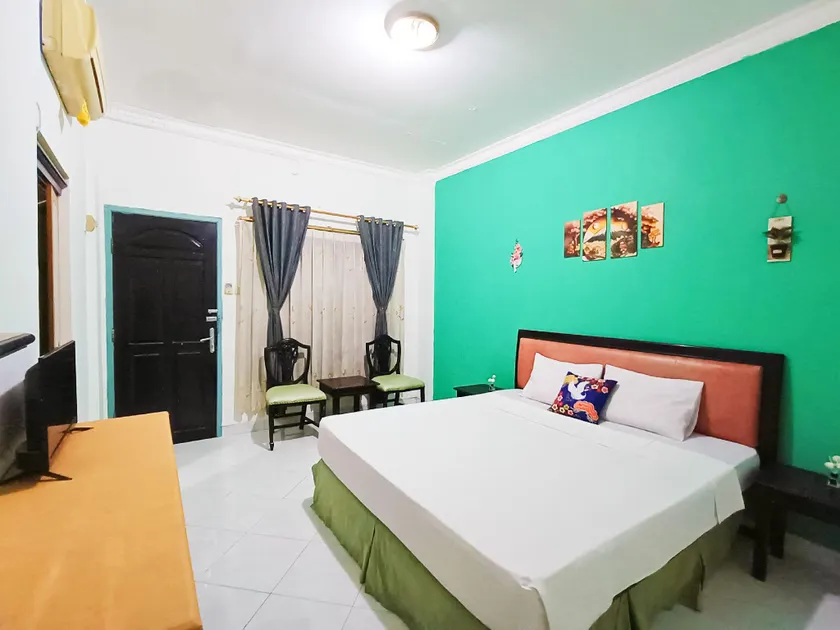Yutaka Inn Global Juanda - Image 1