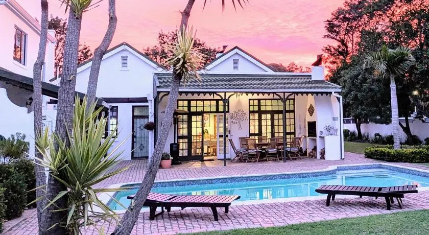 Whistlewood Guesthouse Walmer, Port Eizabeth - Image 1