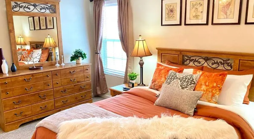 Spacious & comfy home in ultra-convenient location 2025 Traveller Award Winner - Image 1