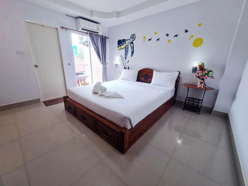 Euro Boutique Hotel - Image 1