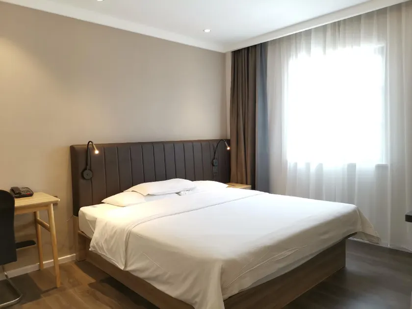Hanting Hotel Jiaxing Zhongshan Dong Road Babaiban - Image 1