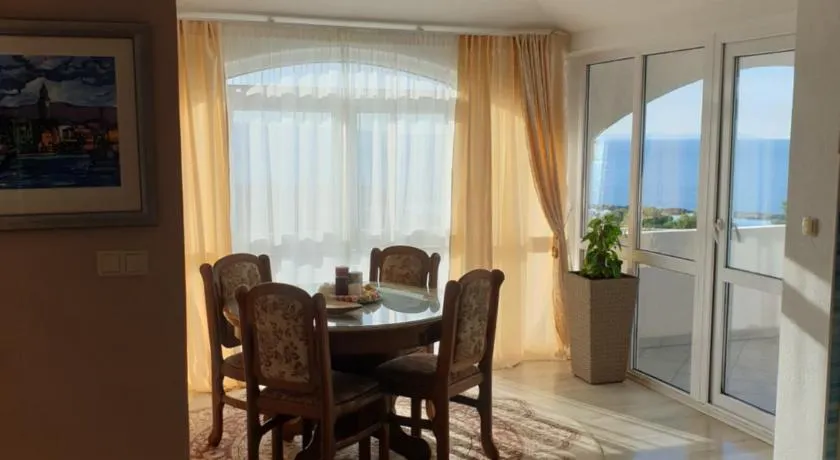 Apartmani Mlikotić - Image 1