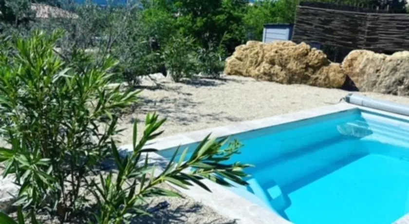 Les jardins de la Gravière à 5 mn de Lourmarin avec piscine privée - Image 1
