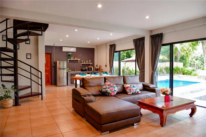 Hot spring Gardenscape pool villa / 4BR - Image 1