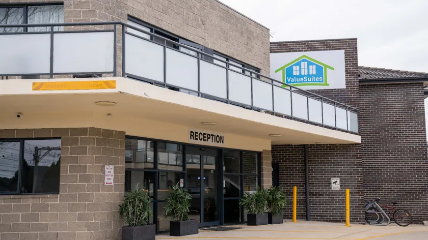 Value Suites Penrith - Image 1