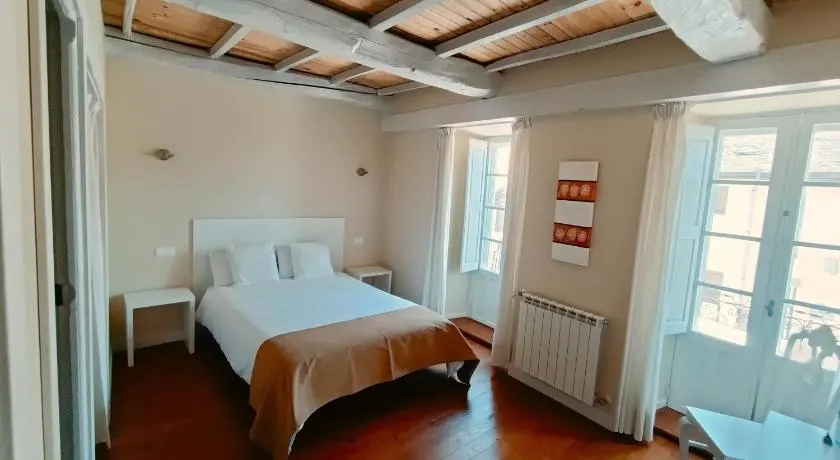 Hostal Camponaraya - Image 1