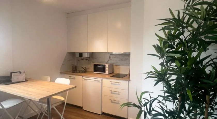 Apartamentos Dacosta - Image 1