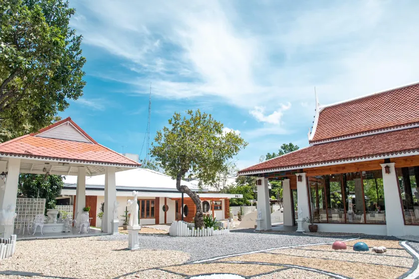 Maikaew Damnoen Resort - Image 1