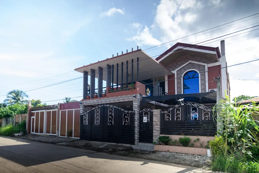 RedDoorz at R2K Pension House - Image 1