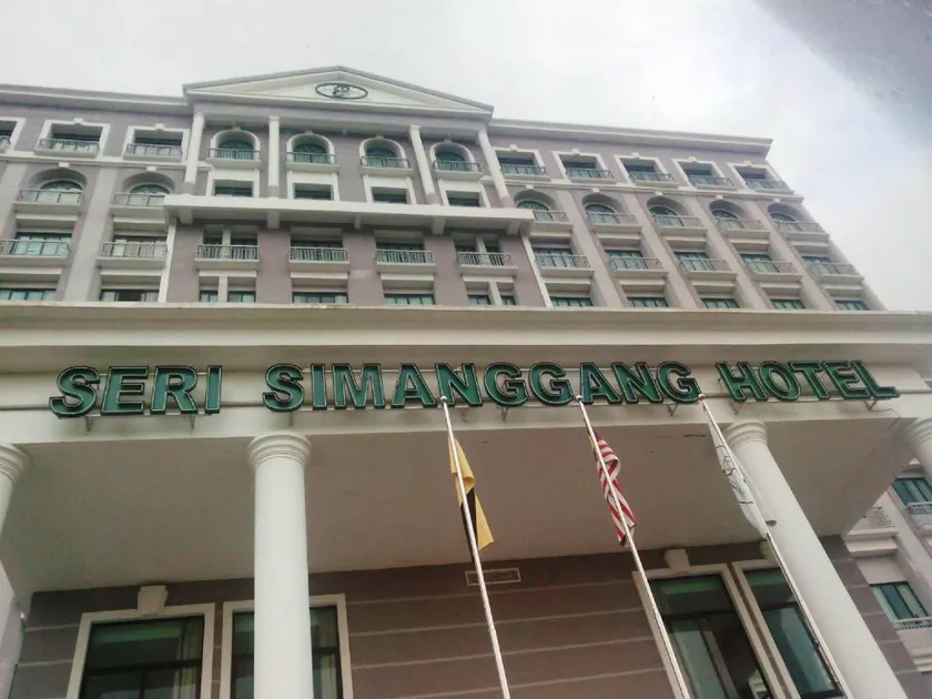 Seri Simanggang Hotel - Image 1