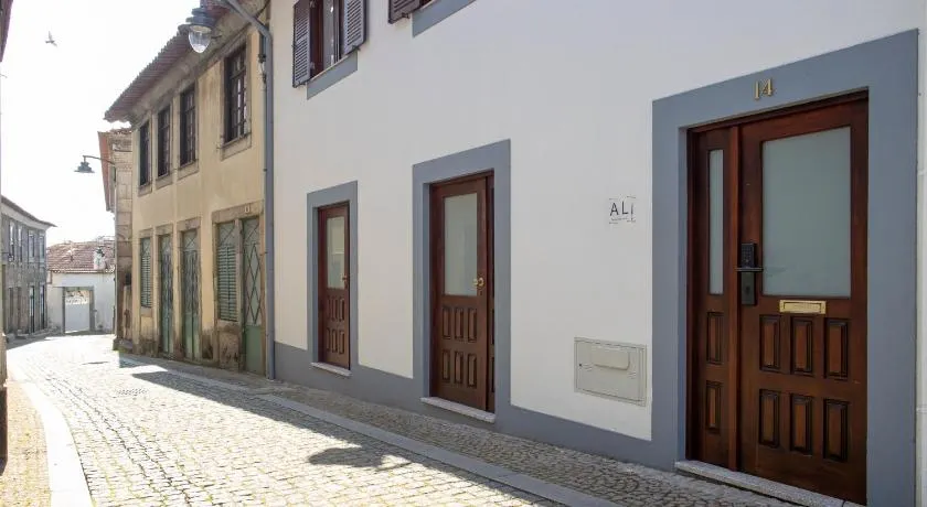 Casas Peralta - Marialva - Image 1