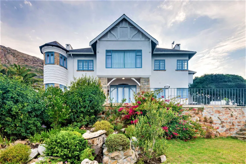 Sunny Cove Manor - Image 1