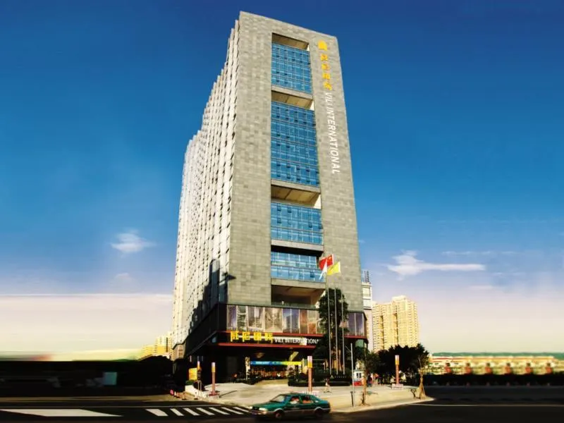 Vili International Hotel - Image 1