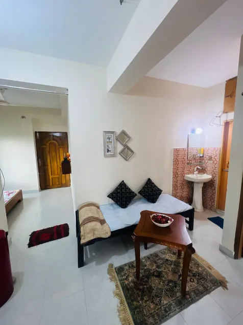 Gulshan Guest House - Image 1