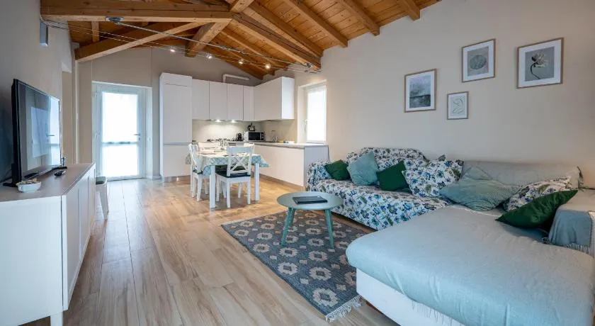 Casa Elena - Image 1