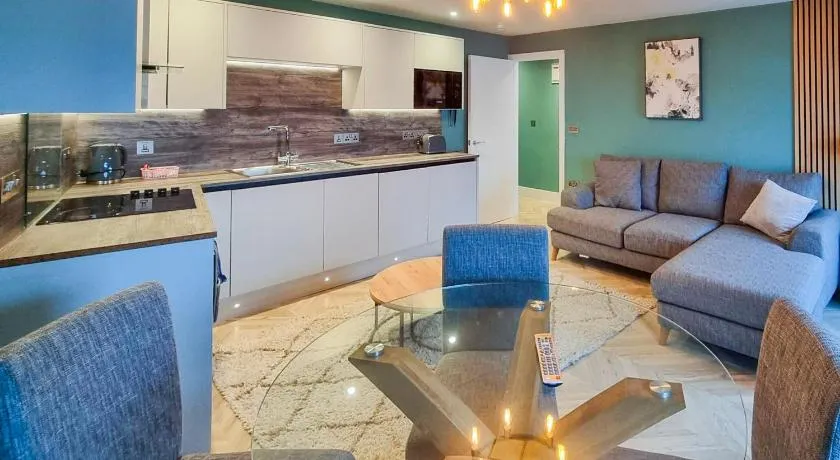 Apartamento vacacional con jacuzzi | Vistas al río - Image 1