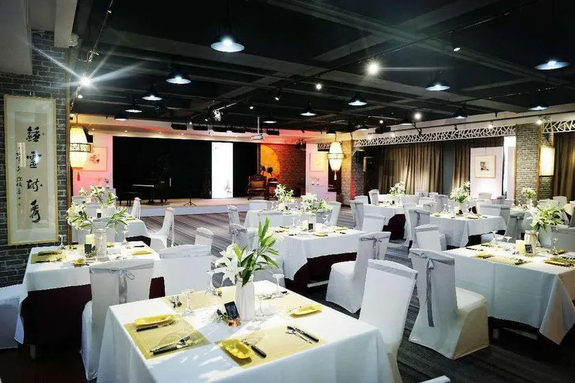 Yantai Huayu Hotel - Image 1