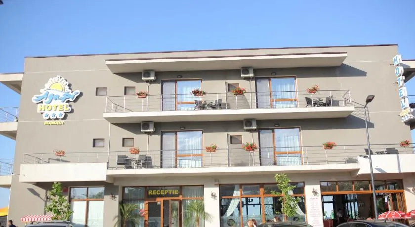 Hotel Agapi Mamaia - Image 1