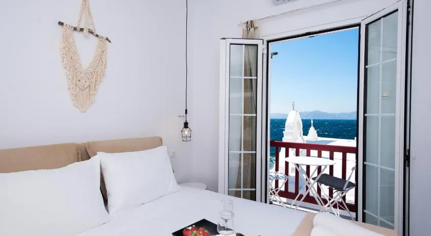 Myconian Little Venice Elite Suites with Sea View - Image 1