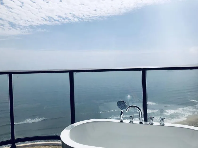 Jun Xi International Theme Apartment - Image 1