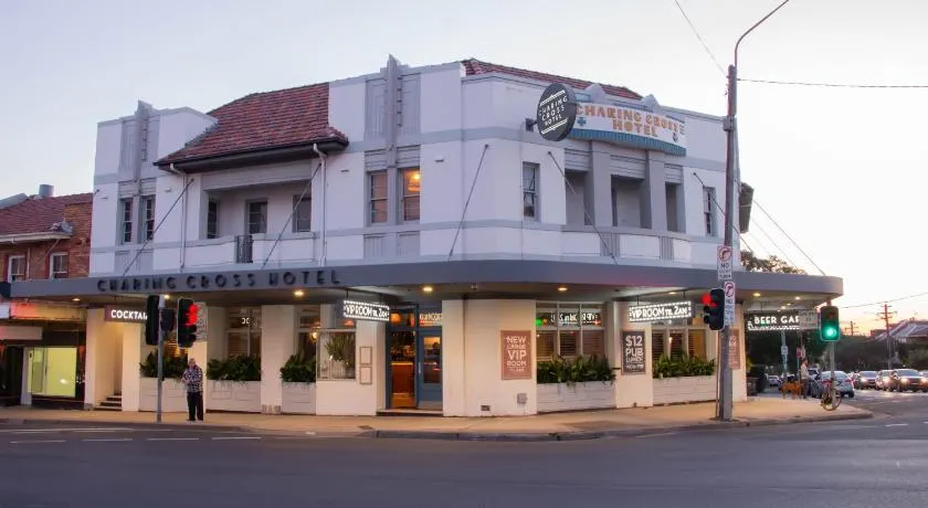 Charing Cross Hotel - Image 1