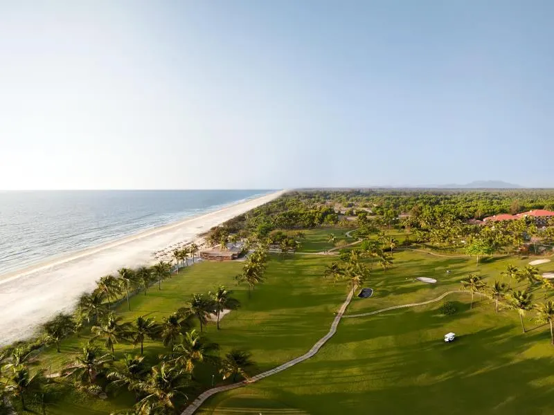 Caravela Beach Resort - Image 1