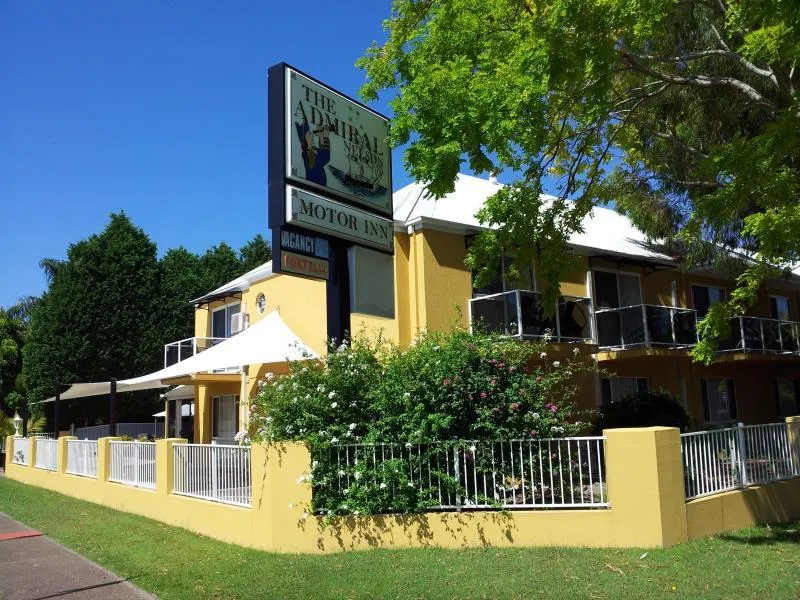 Admiral Nelson Motor Inn - Image 1