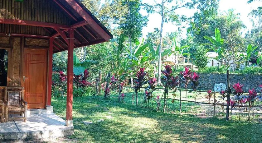 Tereng Wilis Jungle Inn - Image 1
