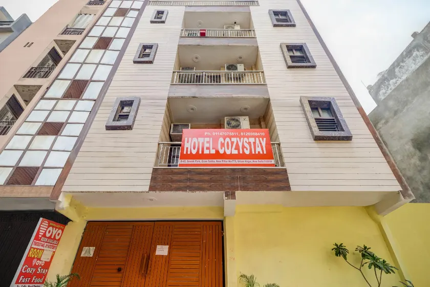 OYO 81288 Hotel Cozy Stay - Image 1