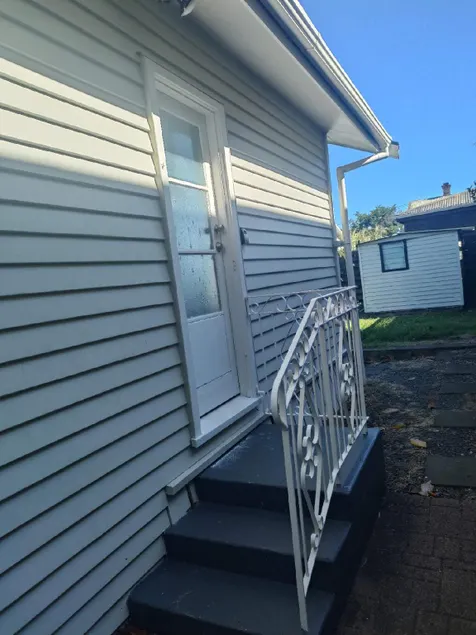 5 Bedroom House A - Image 1
