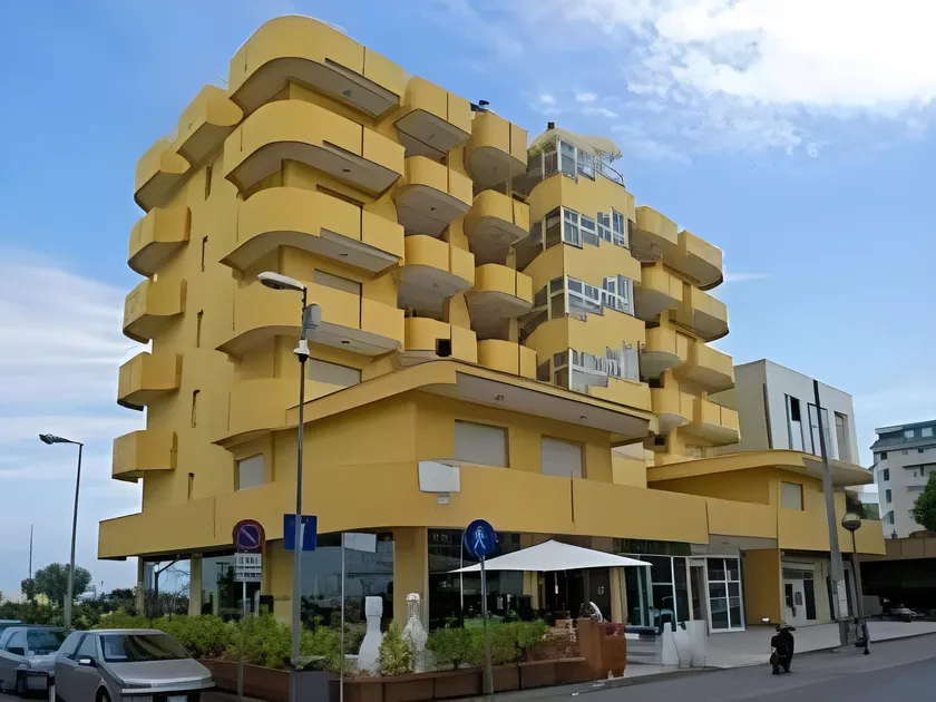 Residence Hotel Piccadilly - Image 1