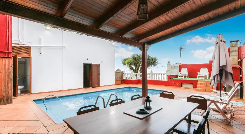 Mountain Chalet Sea Views & Pool - Image 1