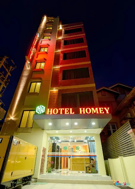 Hotel Homey Mandalay - Image 1