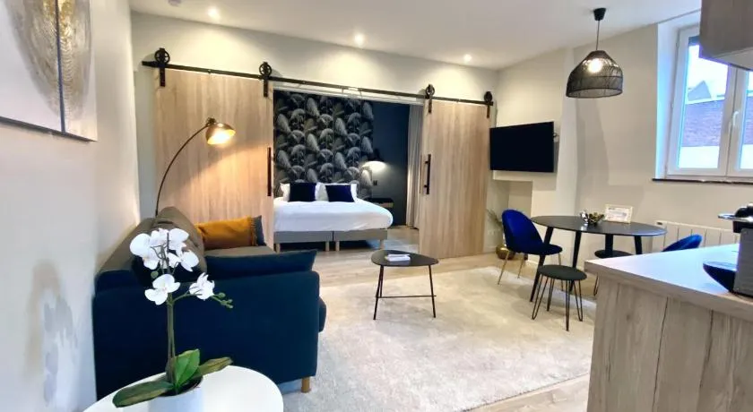 Les Anges - Place Des Héros - Emplacement PREMIUM - 6 appartements - Cosy et Calme - Image 1
