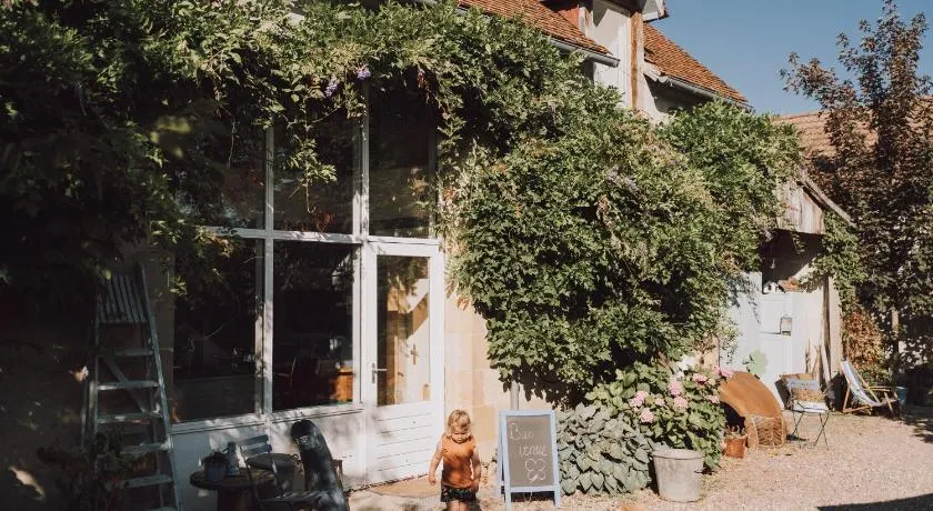 Domaine Bleu Celeste - Image 1